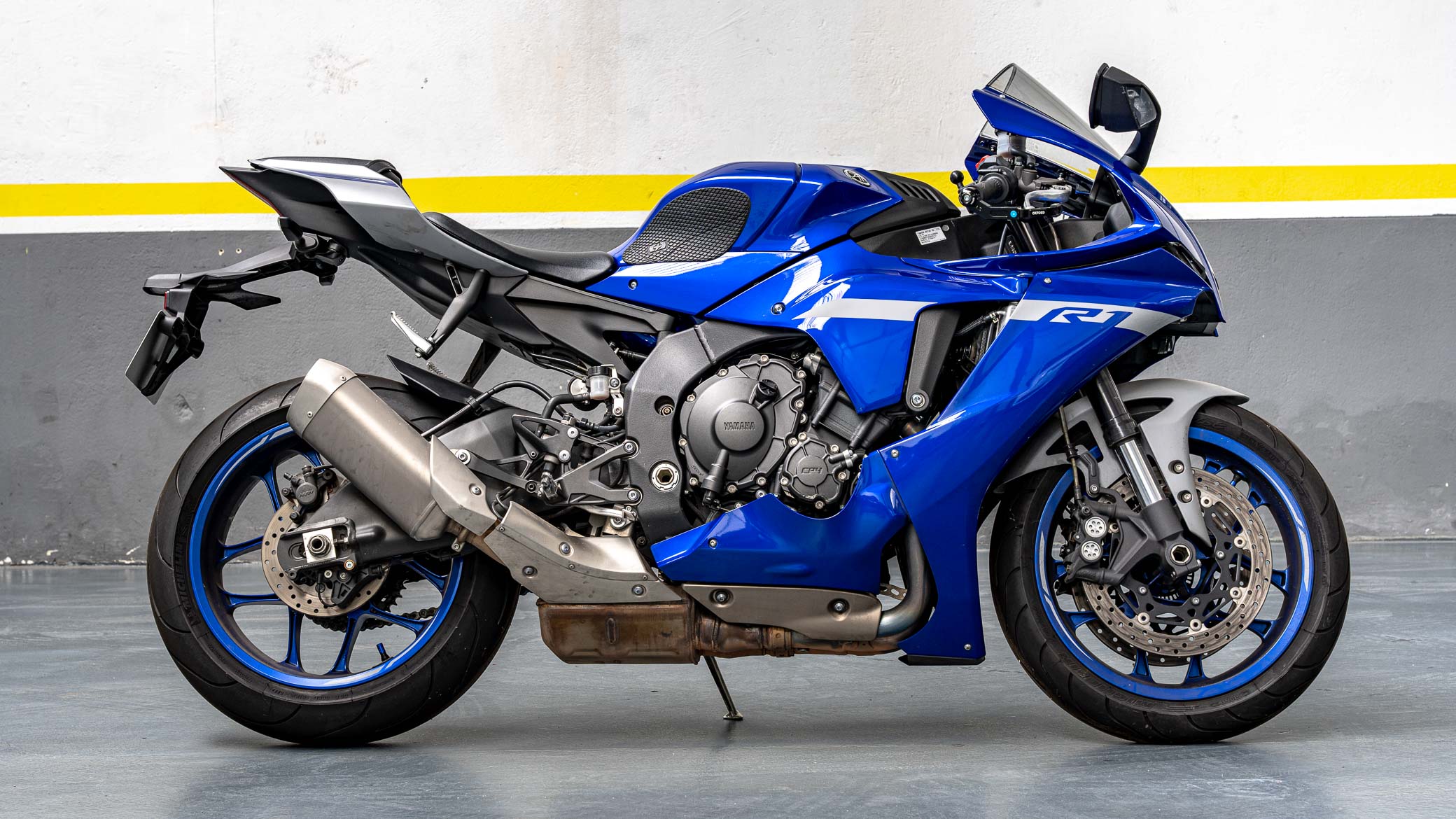 YamahaR1
